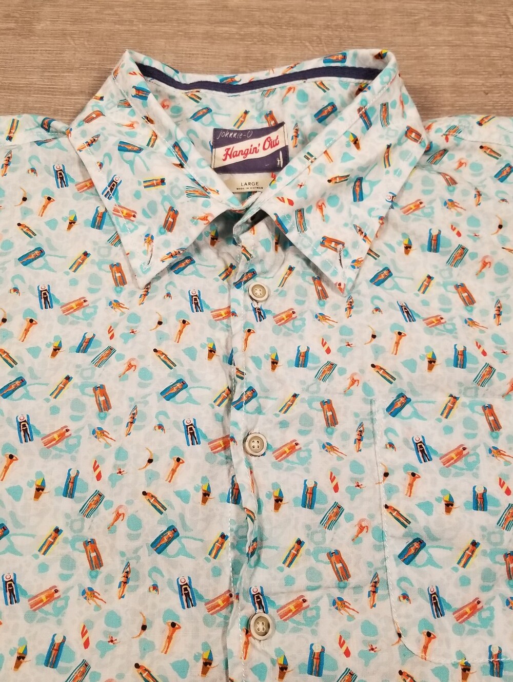 Johnnie-O Hangin Out Shirt Mens Large Button Down AOP Swimming Pool Beach Day